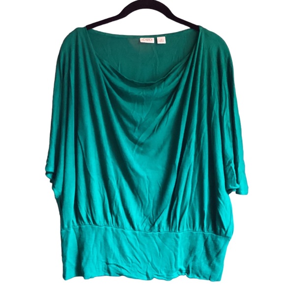 6 Women’s Shirt Bundle - Picture 3 of 7